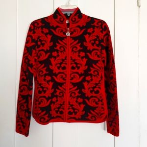 Neve Designs S sweater with zipper closure